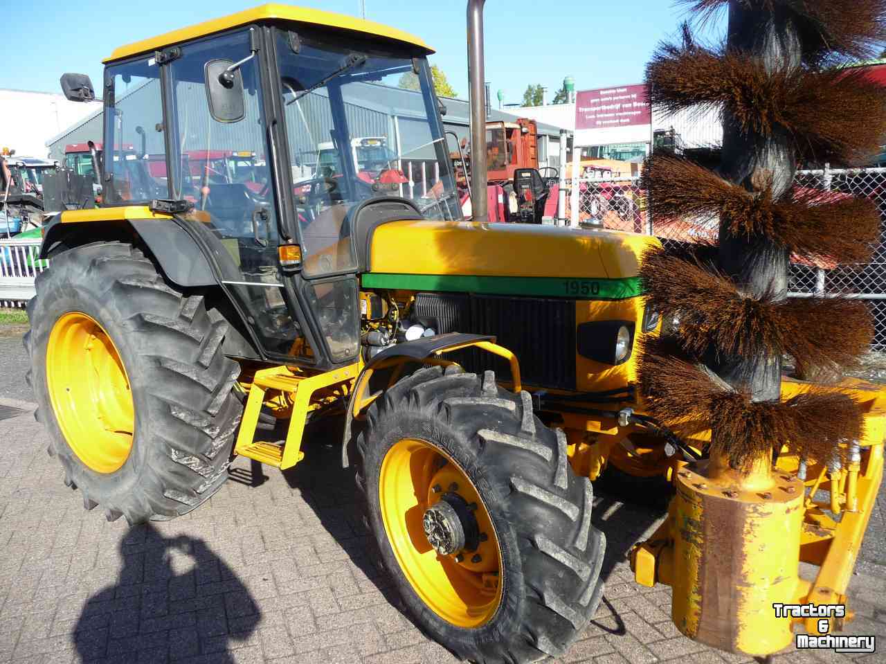 Schlepper / Traktoren John Deere 1950 mc2