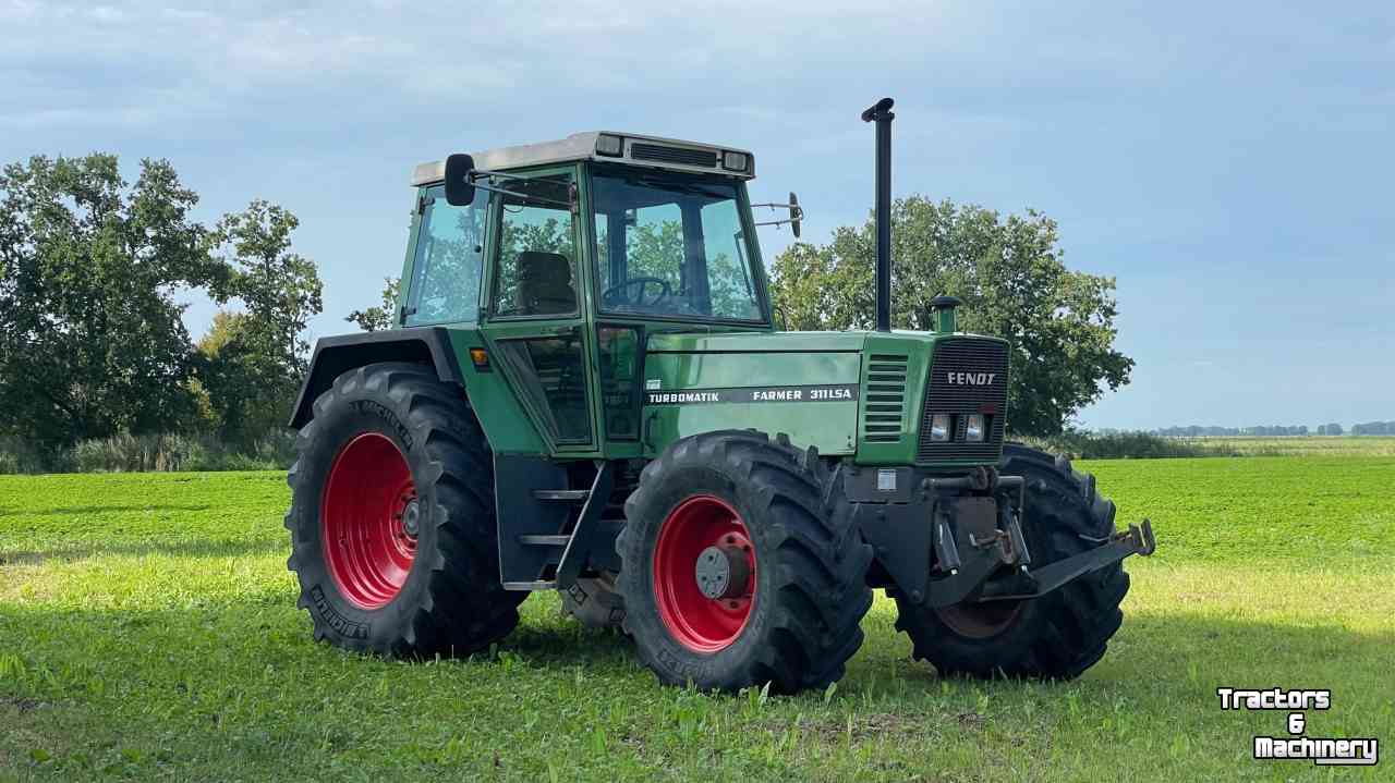 Schlepper / Traktoren Fendt 311 LSA