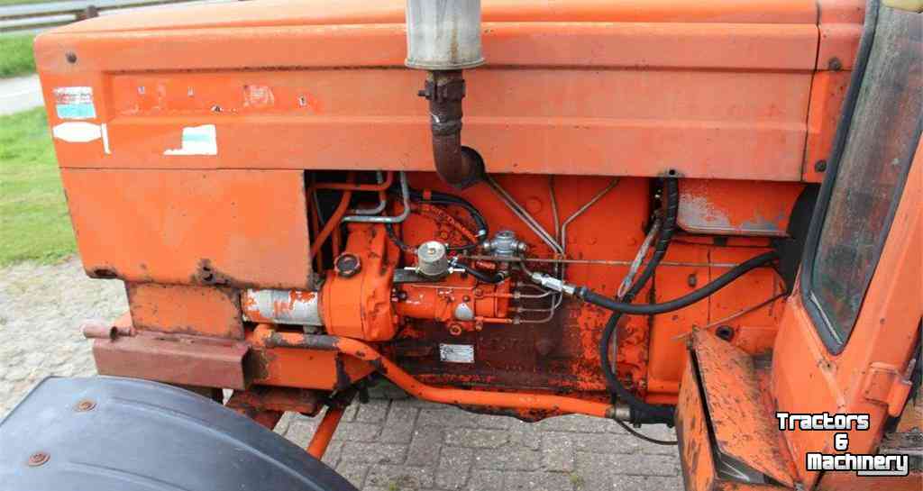 Schlepper / Traktoren Renault 781 2WD Tractor