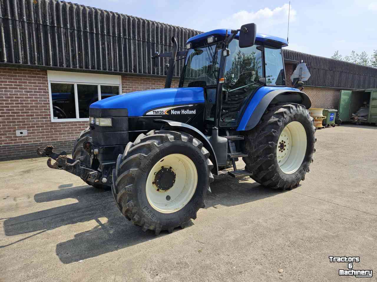 Schlepper / Traktoren New Holland TM 120