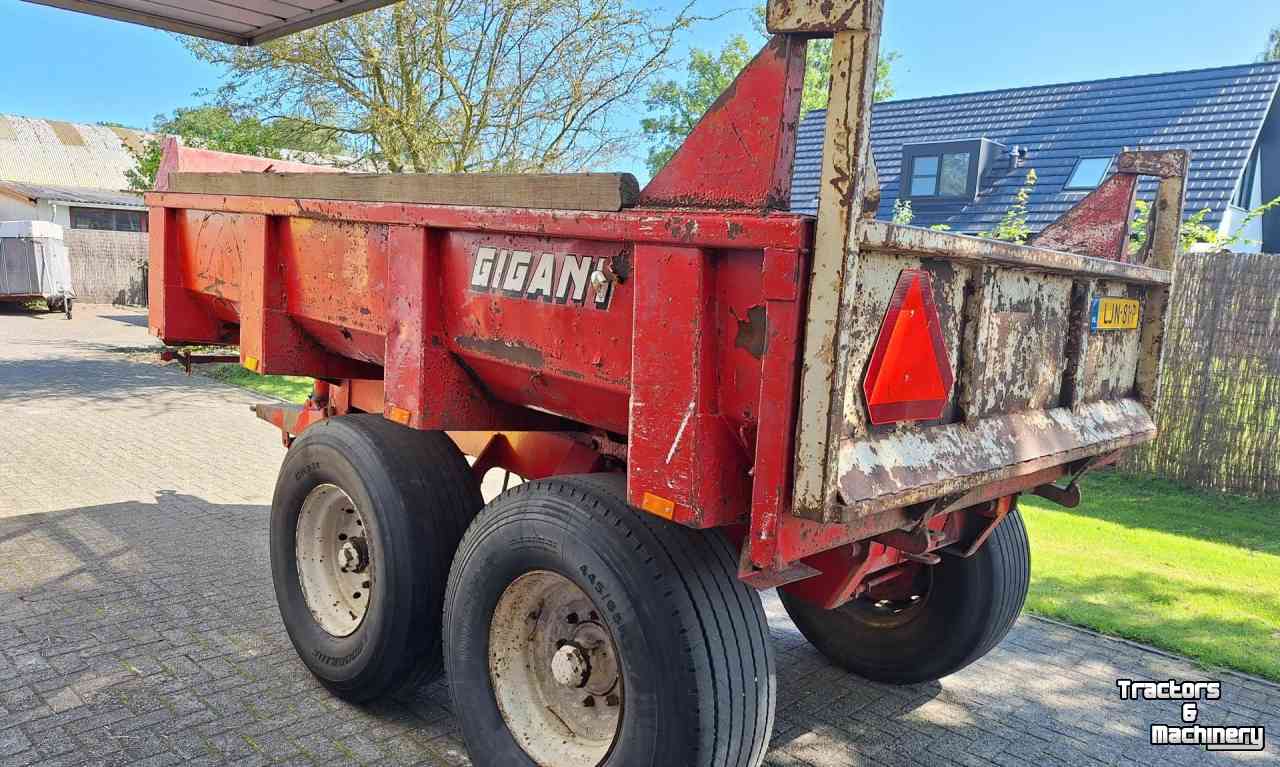 Erdbau-kipper Beco Gigant 100