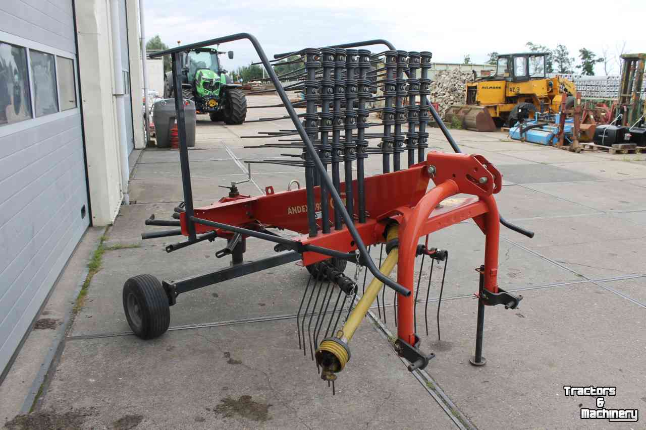 Schwader Vicon Andex 393 enkele cirkelhark harkmachine rugger