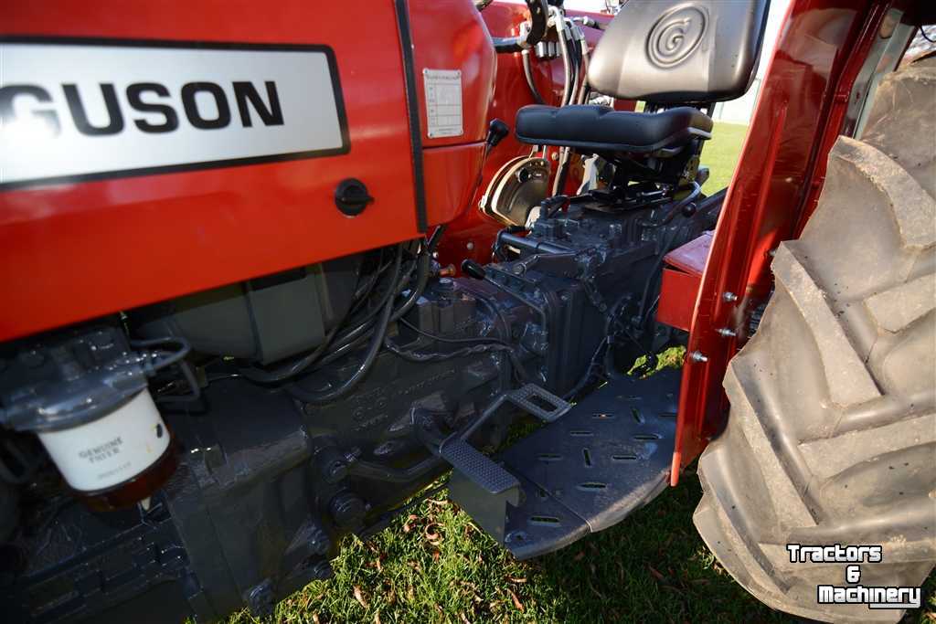 Schlepper / Traktoren Massey Ferguson 360 Turbo (demo)