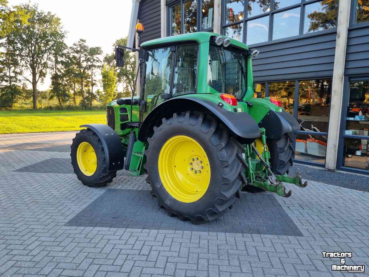 Schlepper / Traktoren John Deere 6230