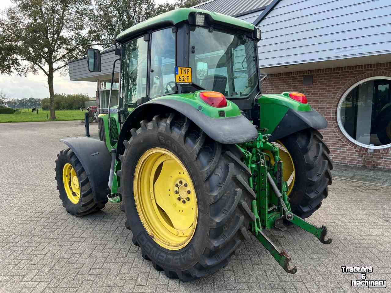 Schlepper / Traktoren John Deere 6220 se