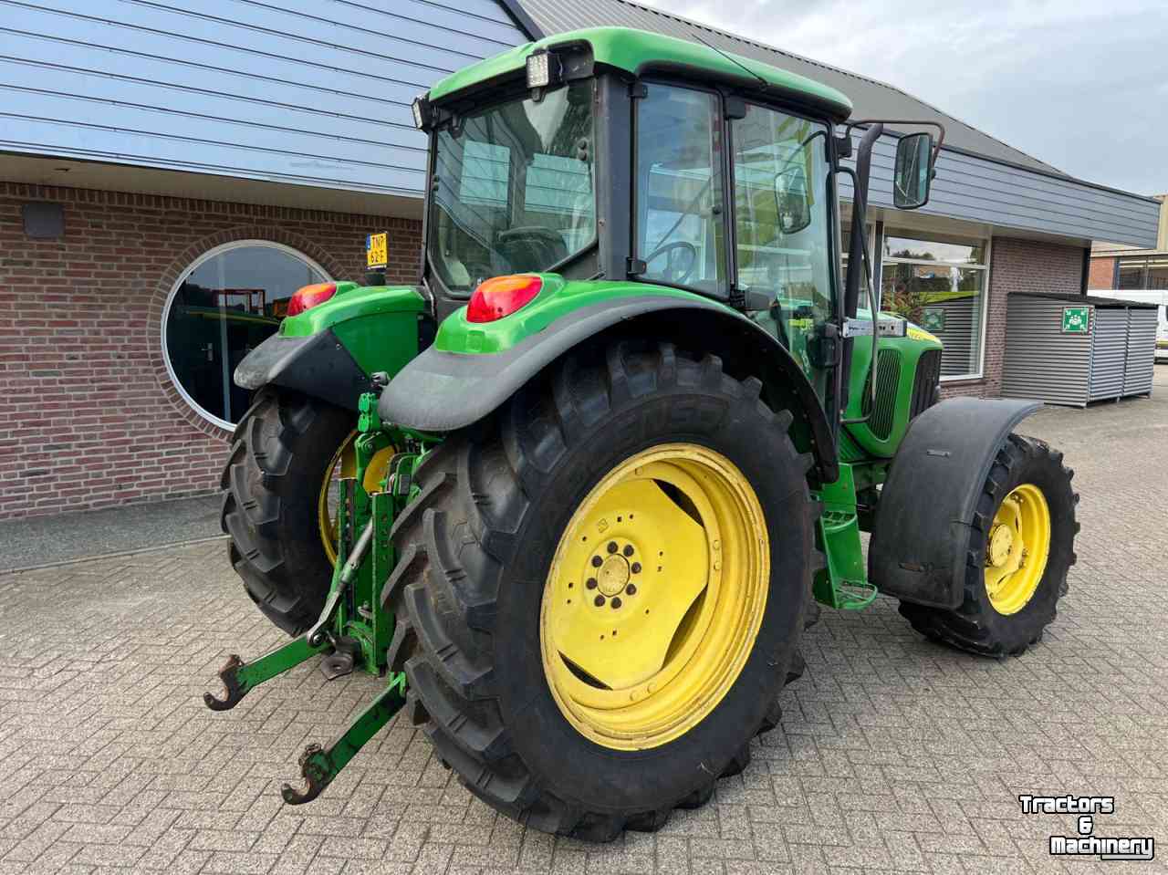 Schlepper / Traktoren John Deere 6220 se