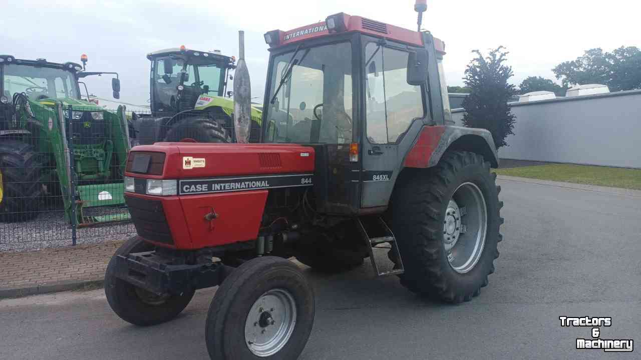 Schlepper / Traktoren Case-IH 845 XL 2wd