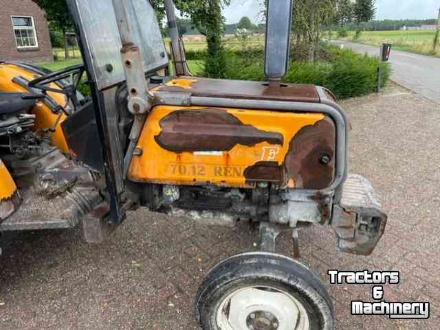 Schlepper / Traktoren Renault 70.12