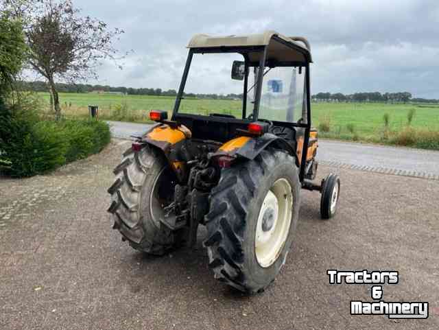 Schlepper / Traktoren Renault 70.12