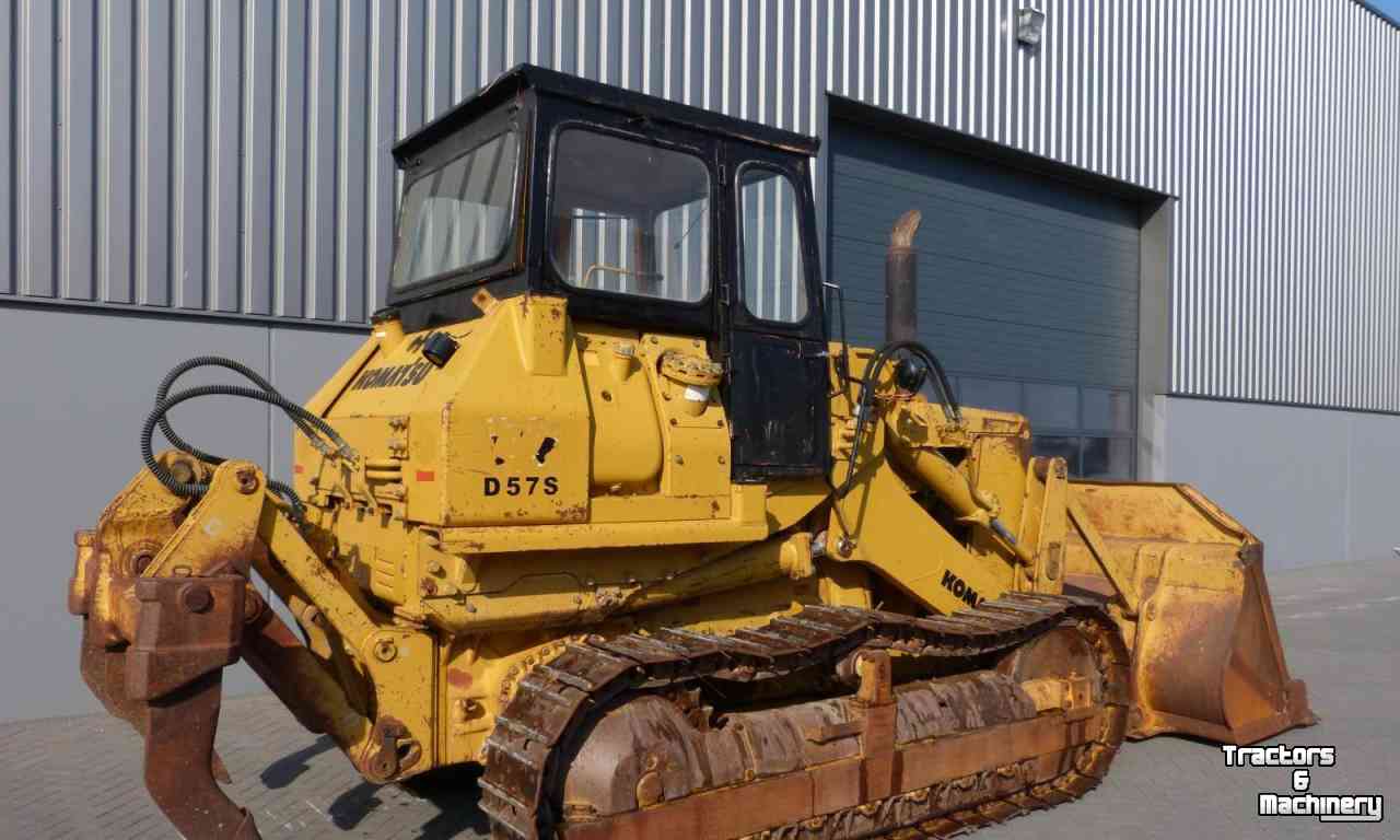 Radlader Komatsu D57S Crawler Loader + Ripper