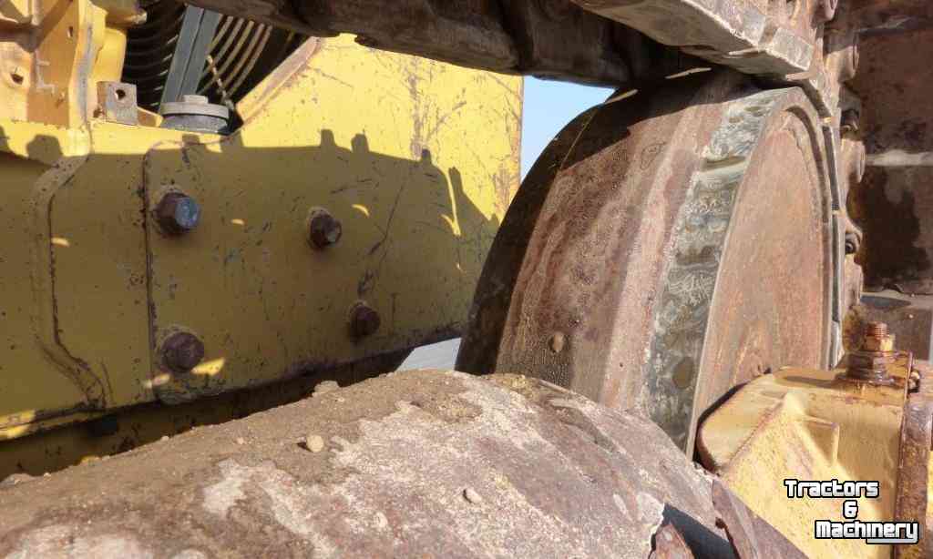 Radlader Komatsu D57S Crawler Loader + Ripper