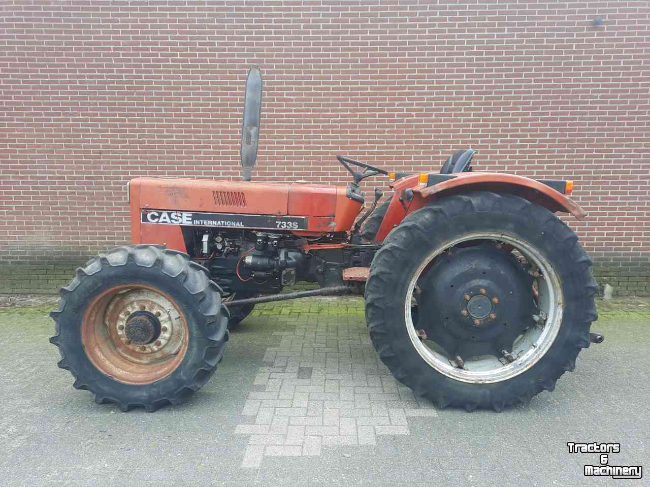 Schlepper / Traktoren Case-IH 733 4wd