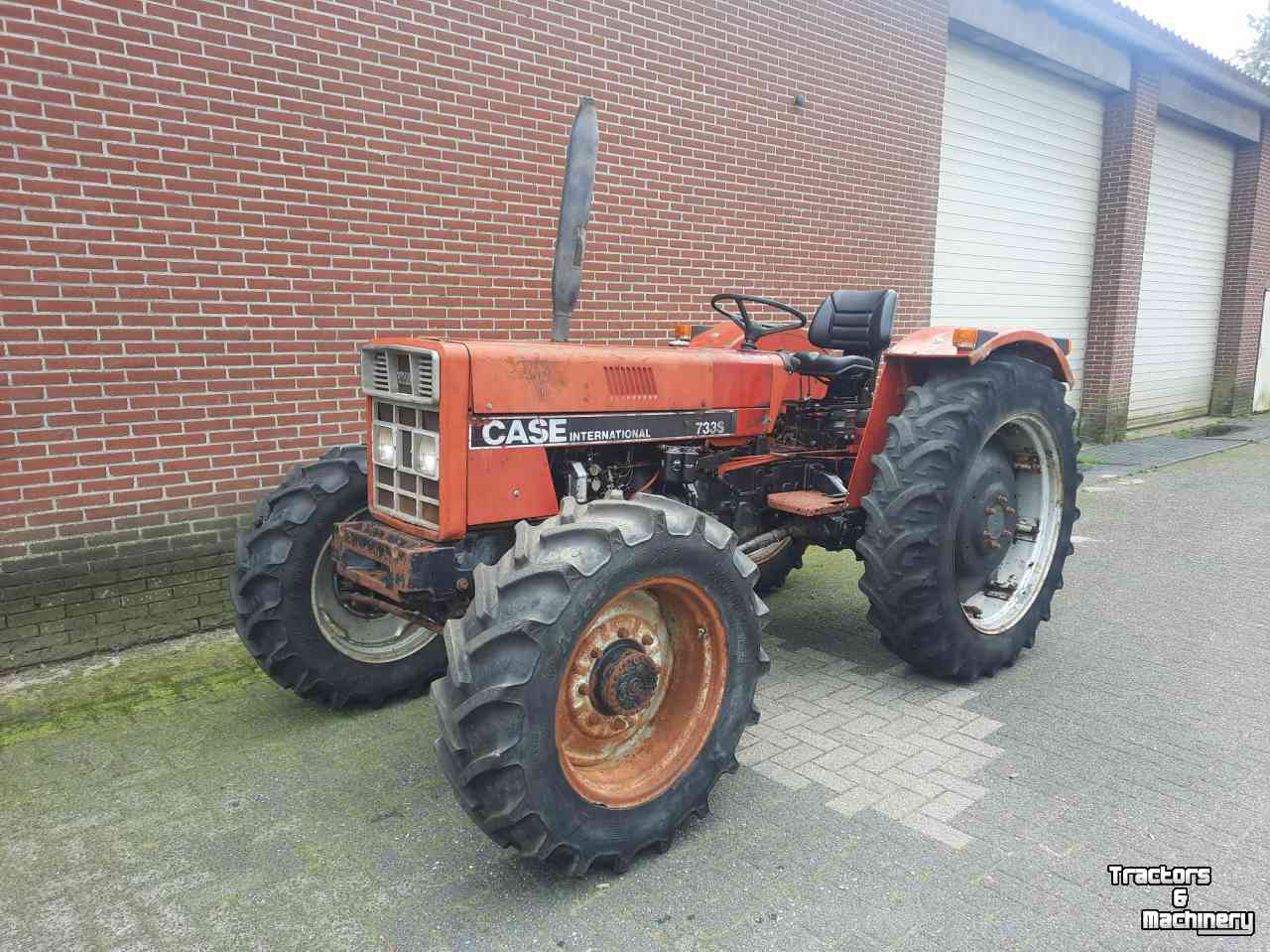 Schlepper / Traktoren Case-IH 733 4wd