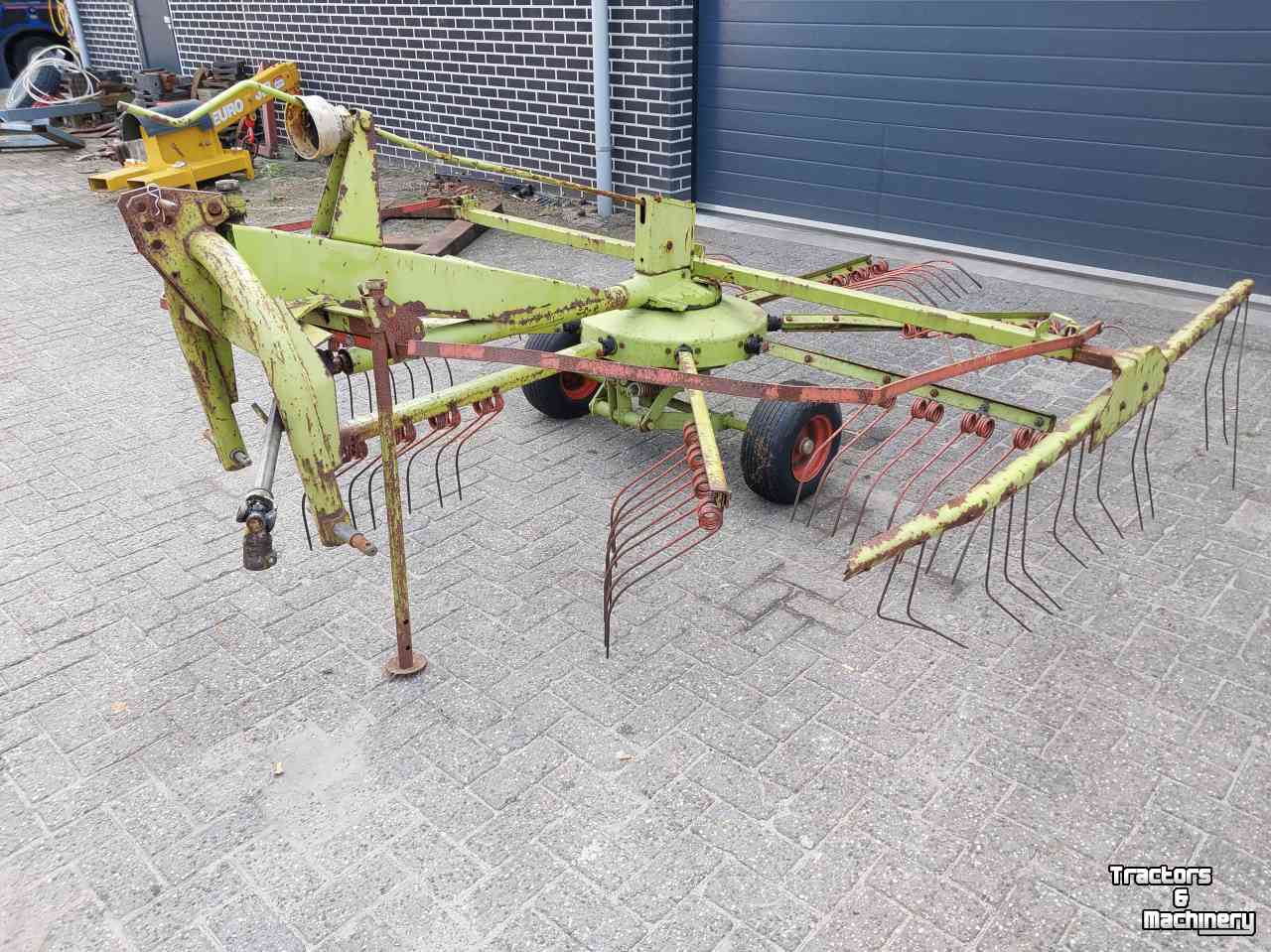 Schwader Claas WS 310 S  Hark