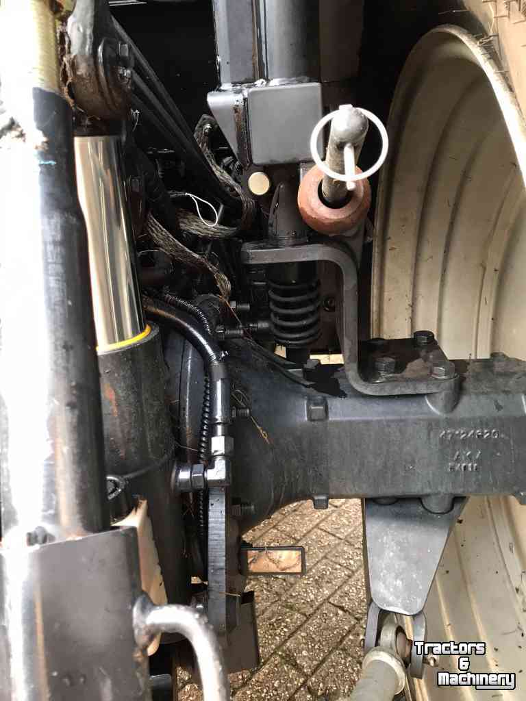 Schlepper / Traktoren Case-IH Maxxum 125 Active Drive 4