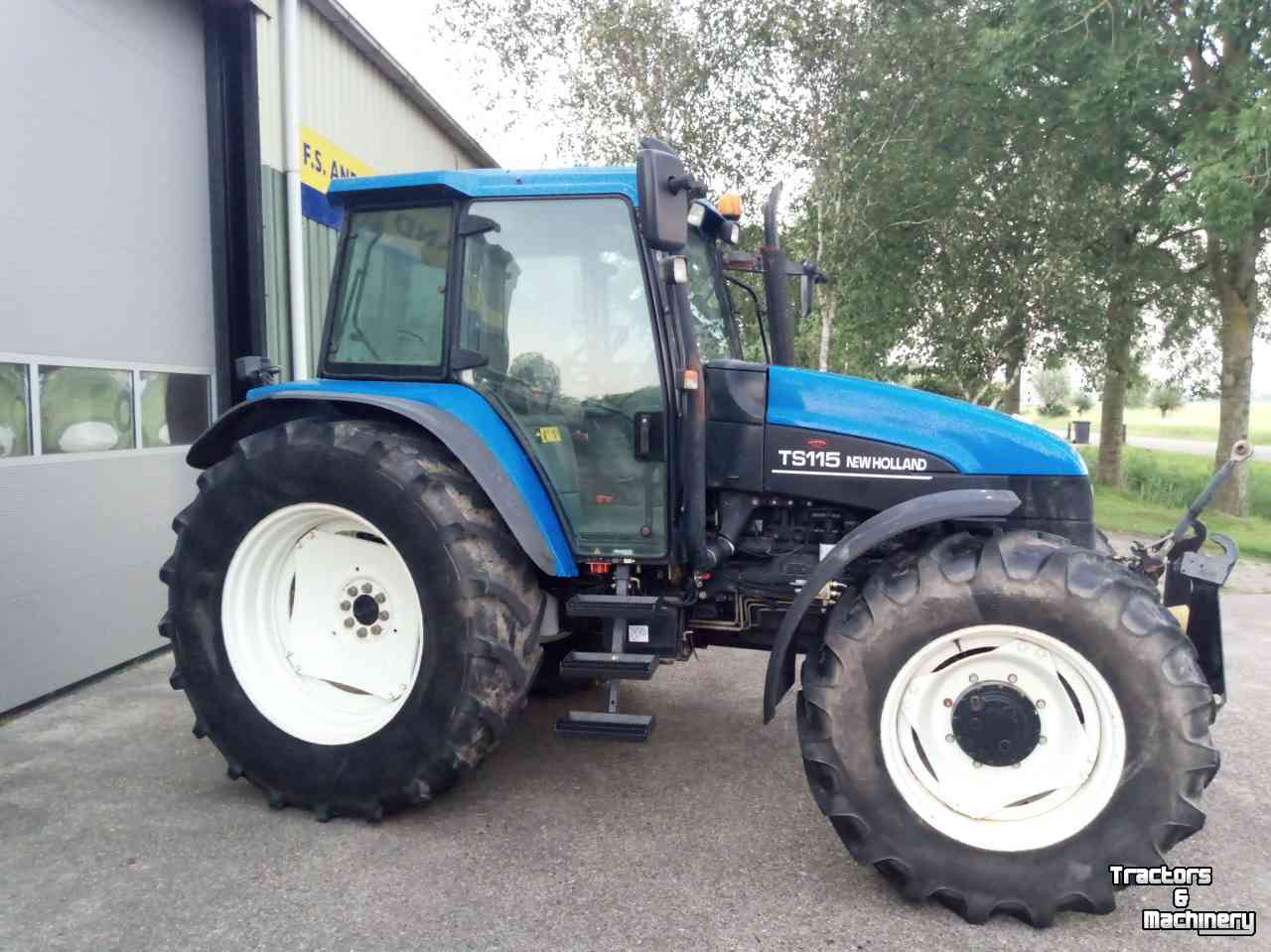 Schlepper / Traktoren New Holland TS115