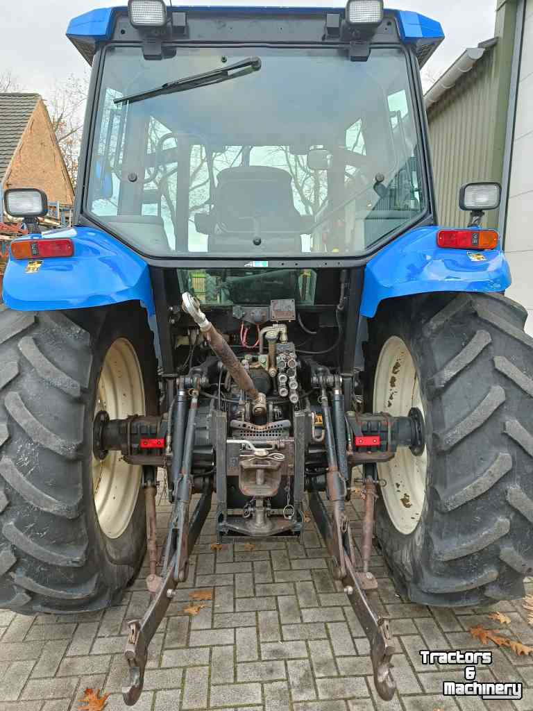Schlepper / Traktoren New Holland TS100