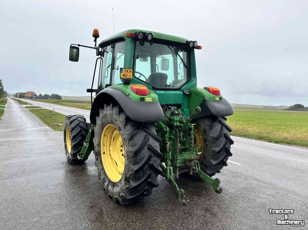 Schlepper / Traktoren John Deere 6320