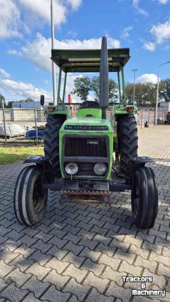 Schlepper / Traktoren Deutz-Fahr D6007 met kruip