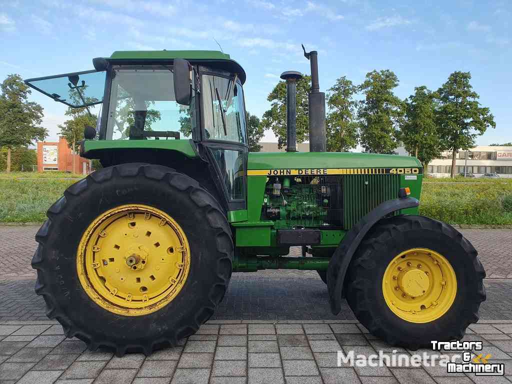 Schlepper / Traktoren John Deere 4050