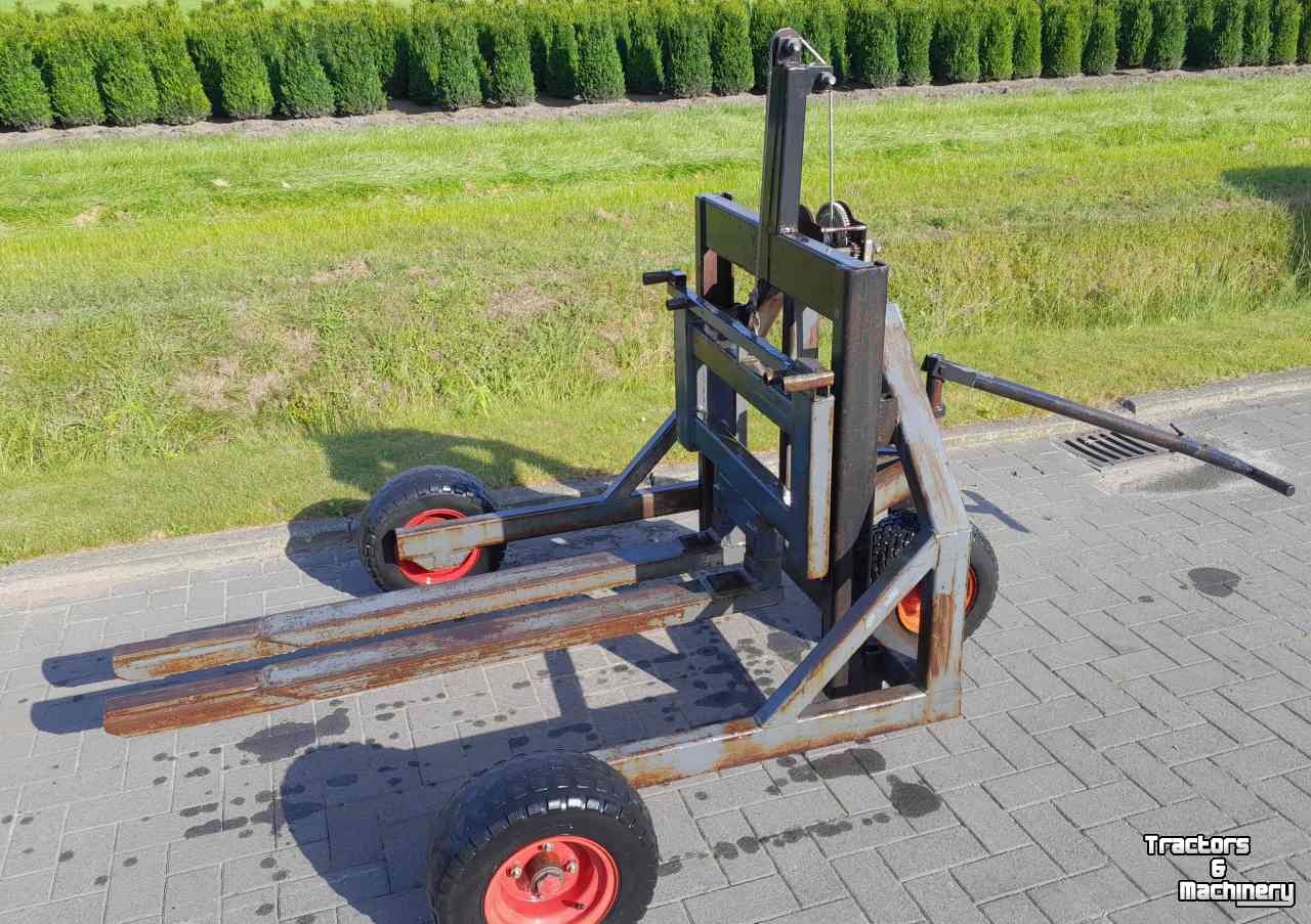 Sonstiges  Boom & Fruitteelt Machines