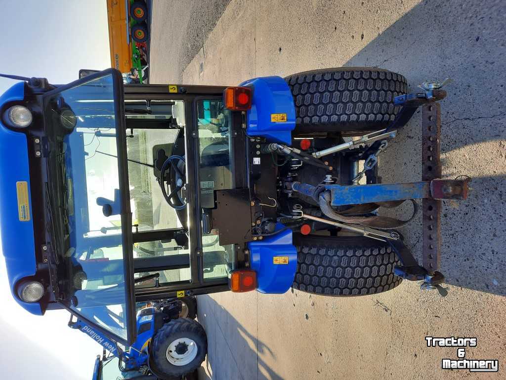 Schlepper / Traktoren New Holland Boomer 25 hydro