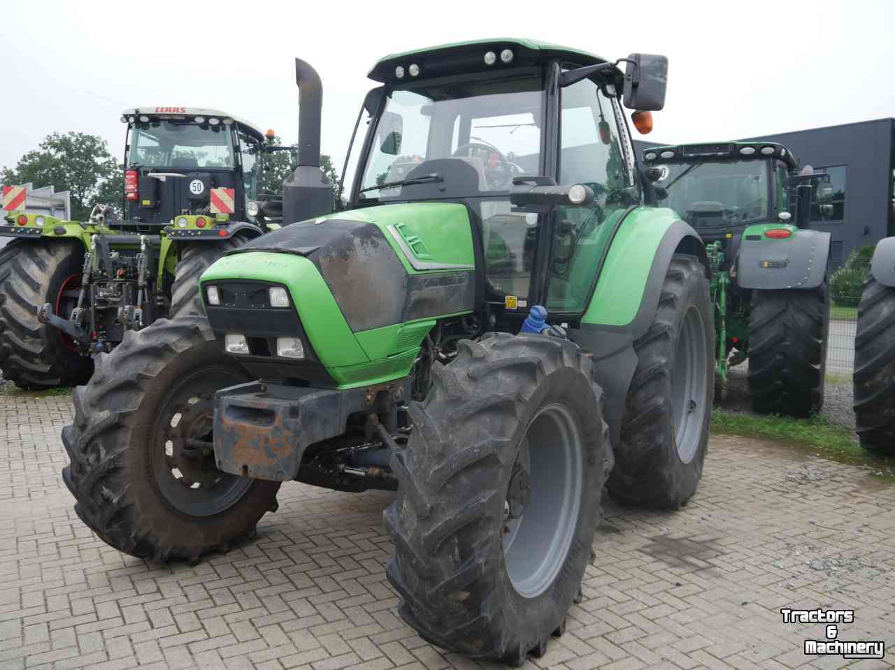 Schlepper / Traktoren Deutz-Fahr Agrotron 6160.4