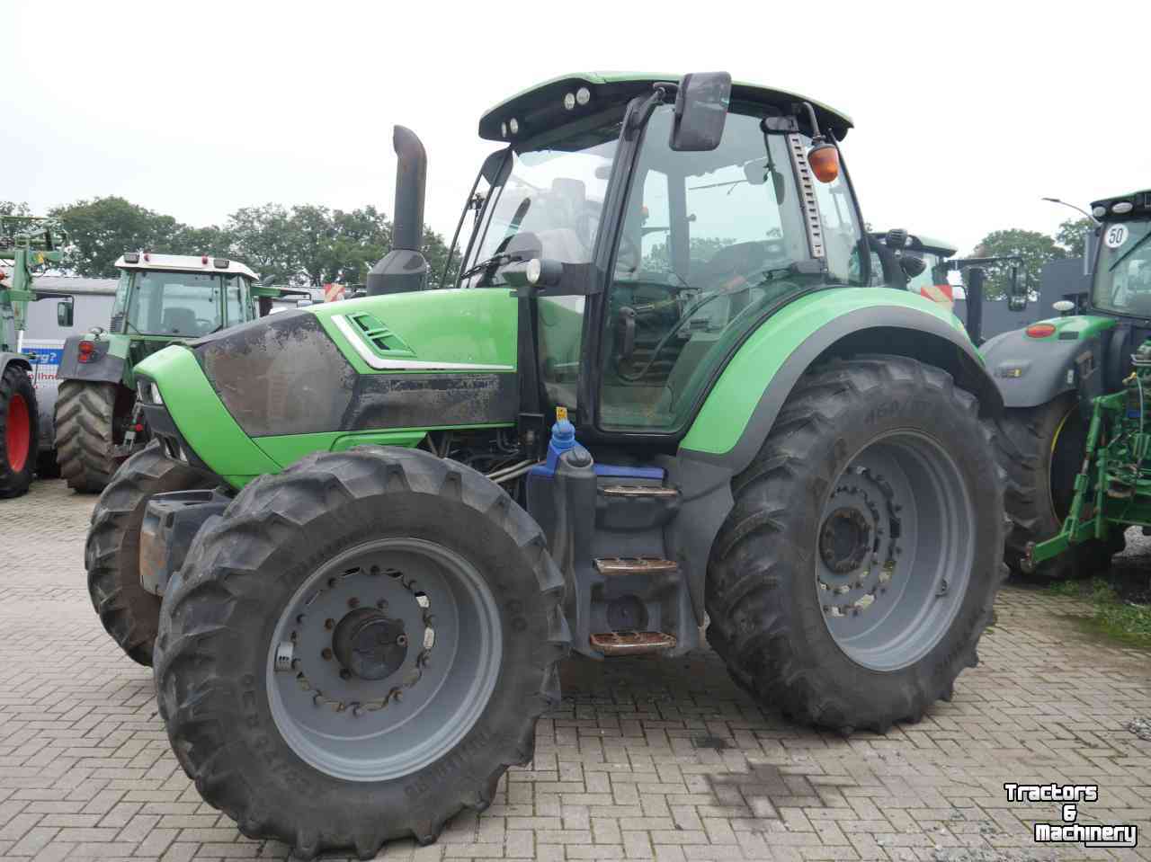 Schlepper / Traktoren Deutz-Fahr Agrotron 6160.4