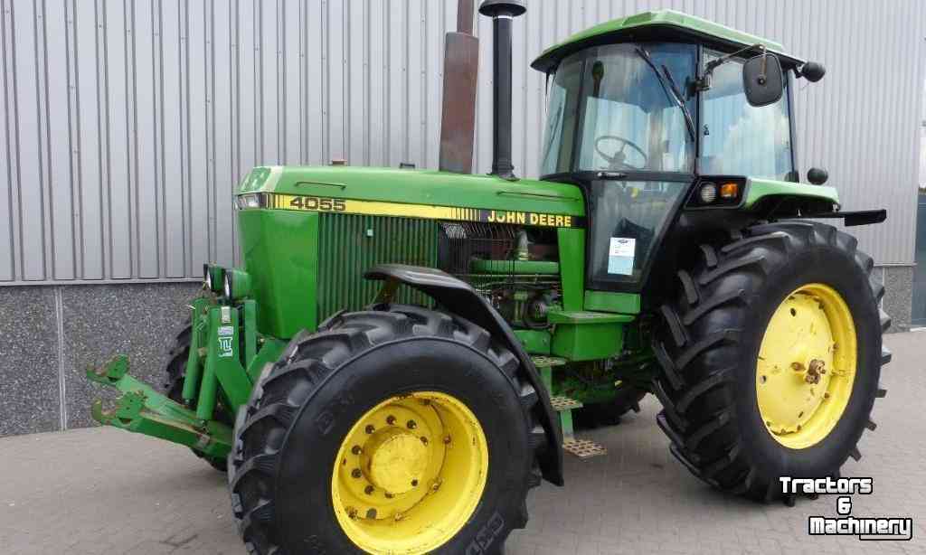 Schlepper / Traktoren John Deere 4055 4WD Tractor