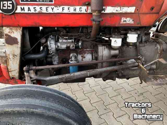 Schlepper / Traktoren Massey Ferguson 135