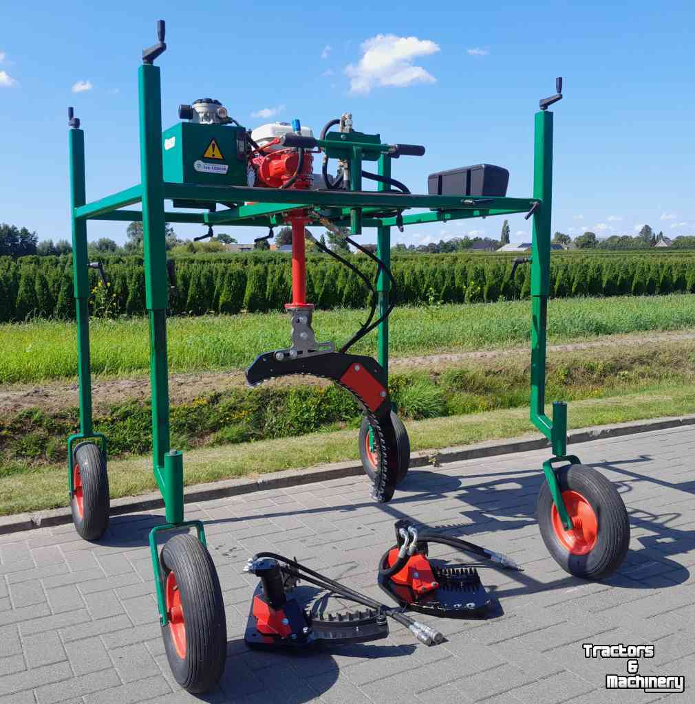 Sonstiges  Boom & Fruitteelt Machines