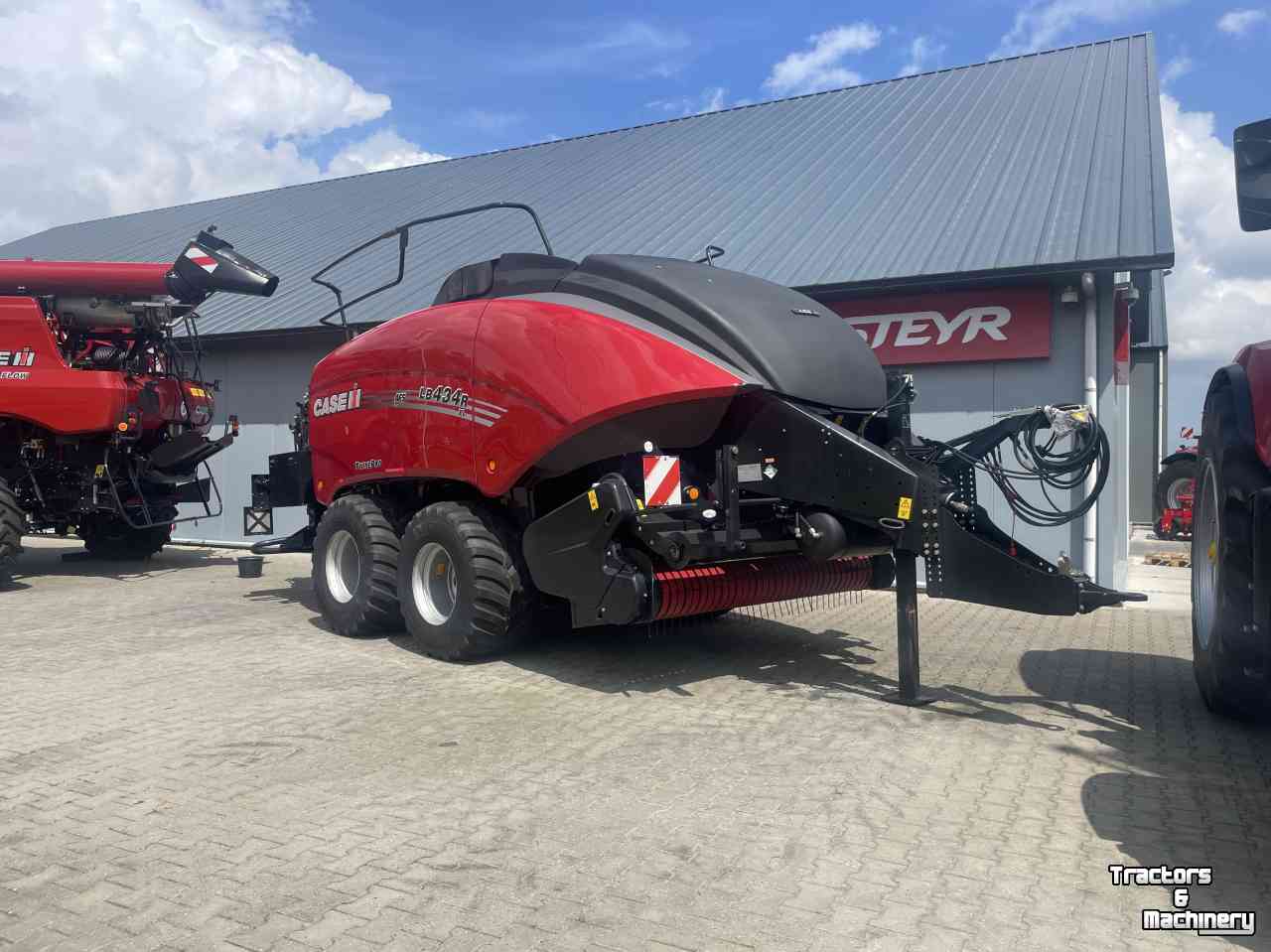 Pressen Case-IH LB 434 R XL  knopers zonder touwresten