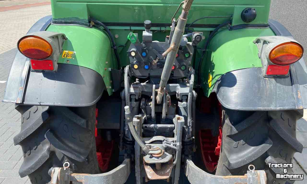 Obst und Weinbau Traktoren Fendt 209 F Vario Smalspoor Tractor