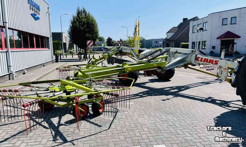 Schwader Claas Liner 3000 4 Rotor Hark