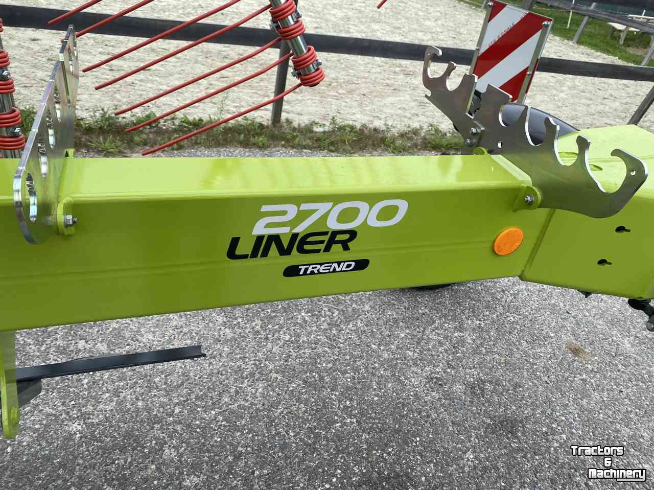 Schwader Claas Liner 2700 Trend