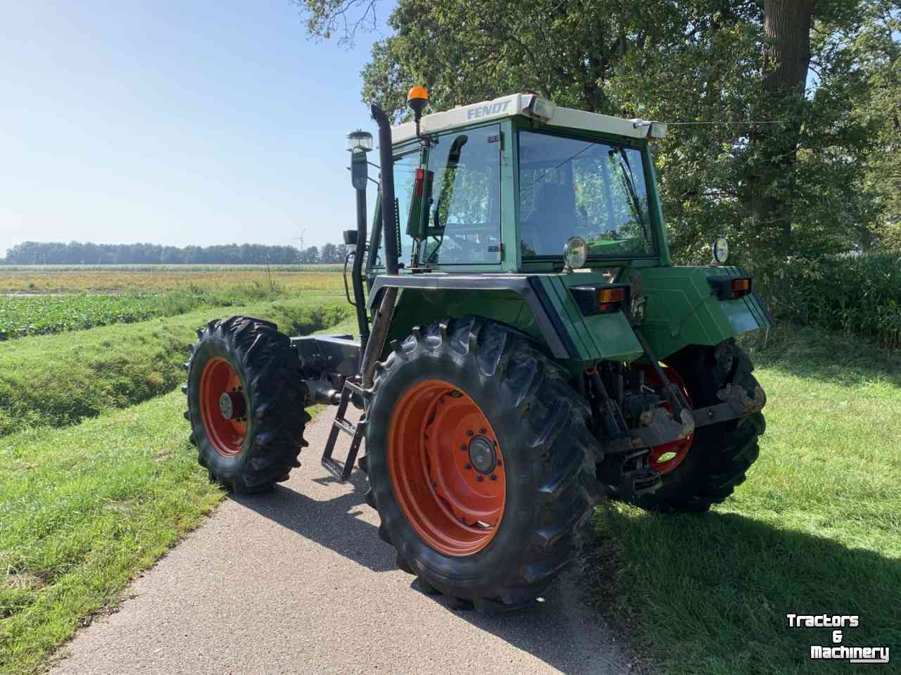 Schlepper / Traktoren Fendt 380 GT werktuigendrager