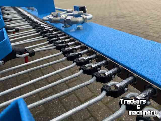 Striegelmaschine Lemken Thulit M/F 6000 DEMO