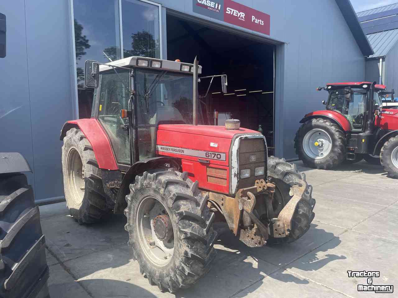 Schlepper / Traktoren Massey Ferguson 6170 dyna 4