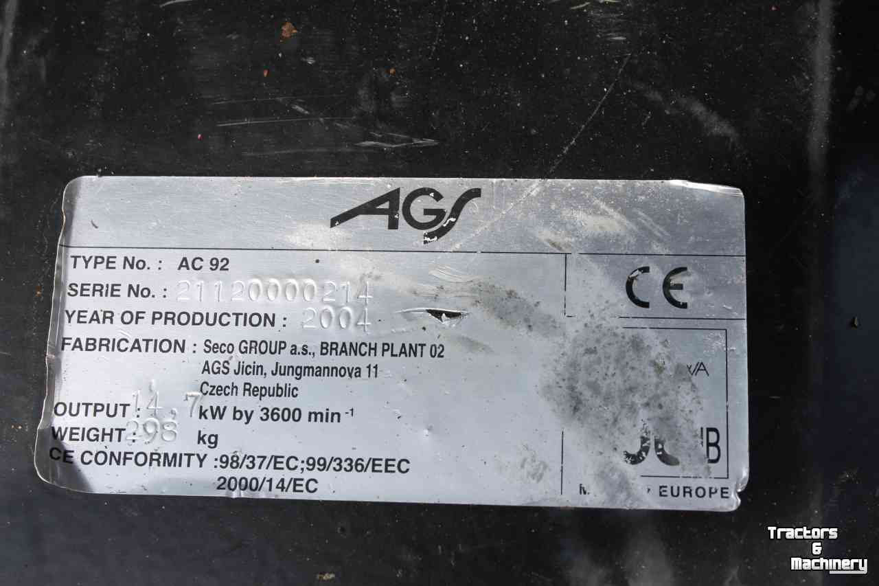 Selbstfahrende Mähwerk Seco AGS AC92 Crossjet Super hellingmaaier laag-zwaartepunt maaier maaimachine zitmaaier ruwterreinmaaier