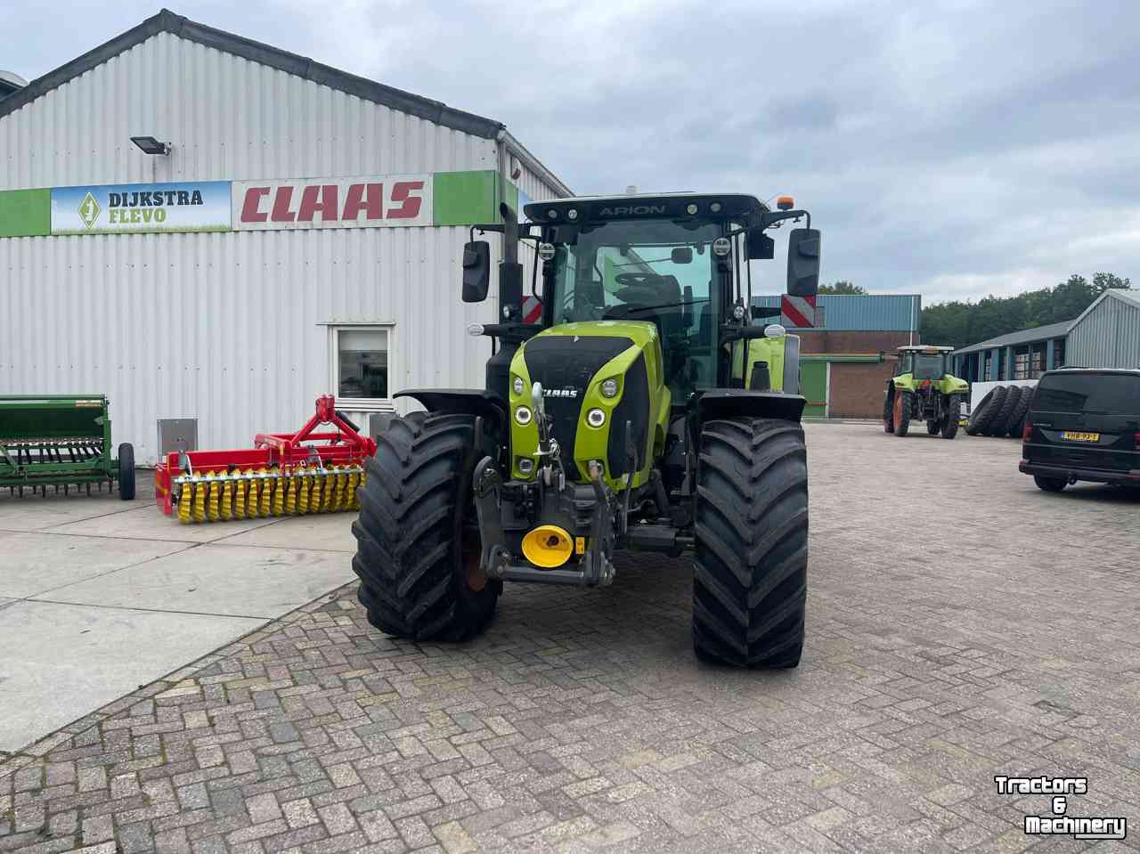 Schlepper / Traktoren Claas Arion 660 Cebis C-Matic