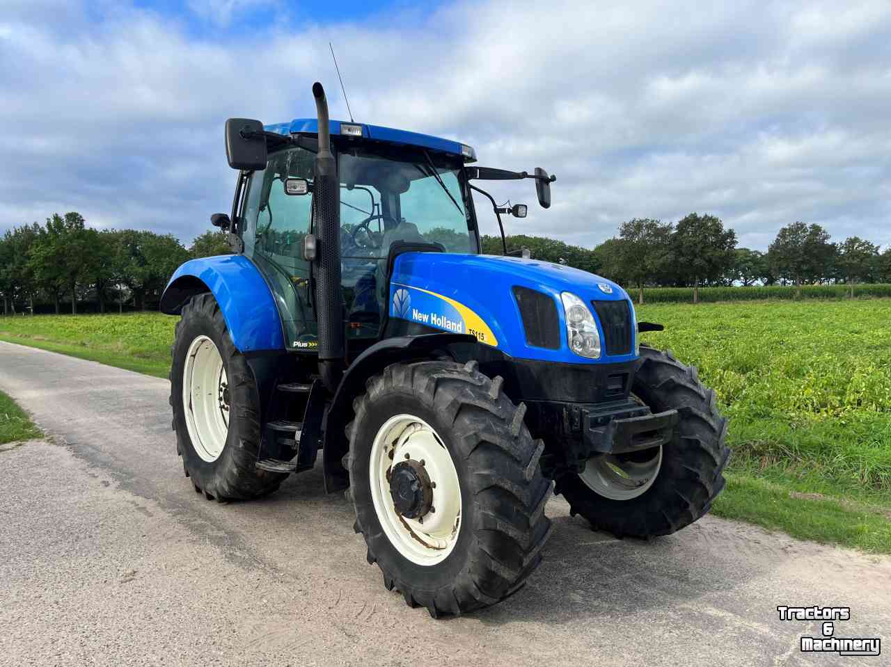 Schlepper / Traktoren New Holland TS115A