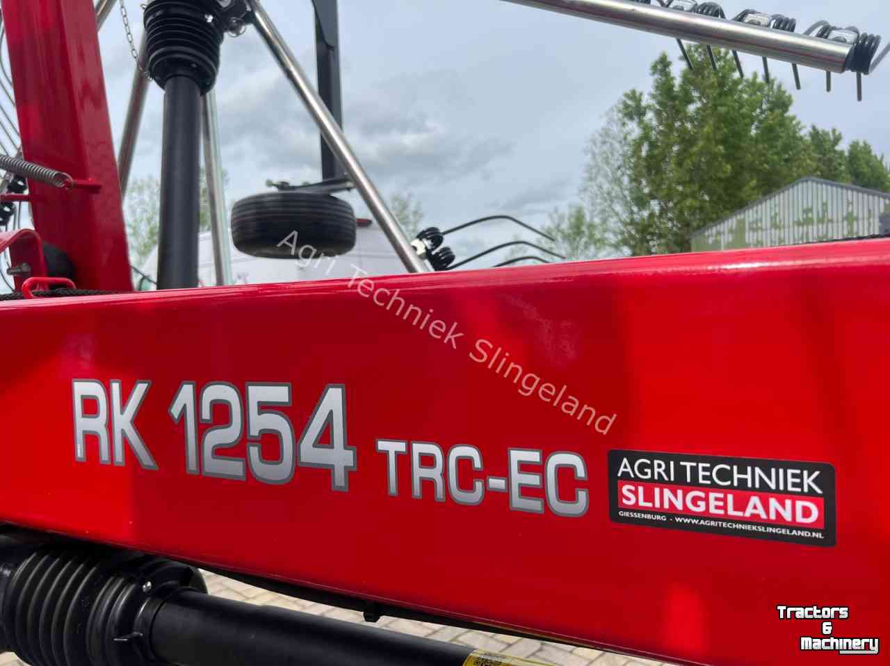 Schwader Massey Ferguson RK 1254 TRC-EC hark