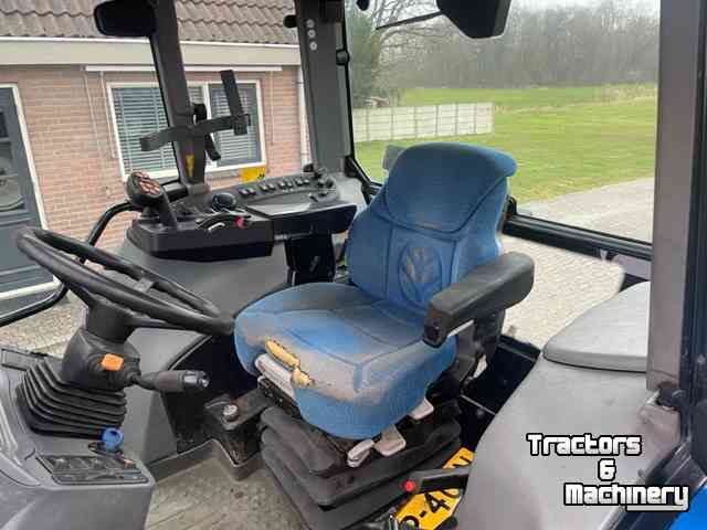 Schlepper / Traktoren New Holland T7550 CVT/CVX/TVT (Steyr/Case-IH)