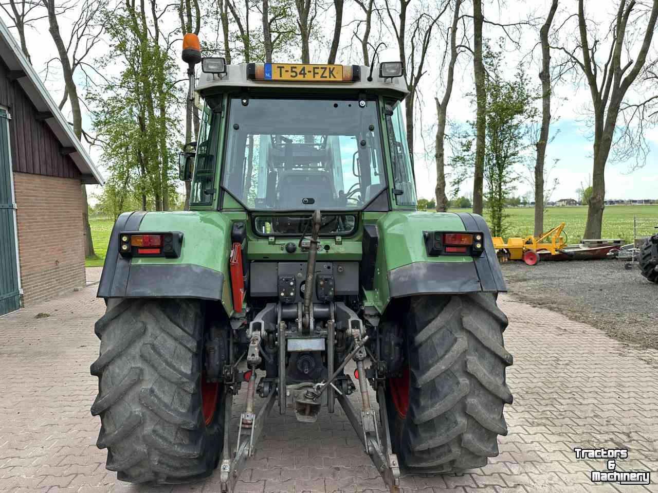 Schlepper / Traktoren Fendt Farmer 312 met fronthef + PTO en voorlader
