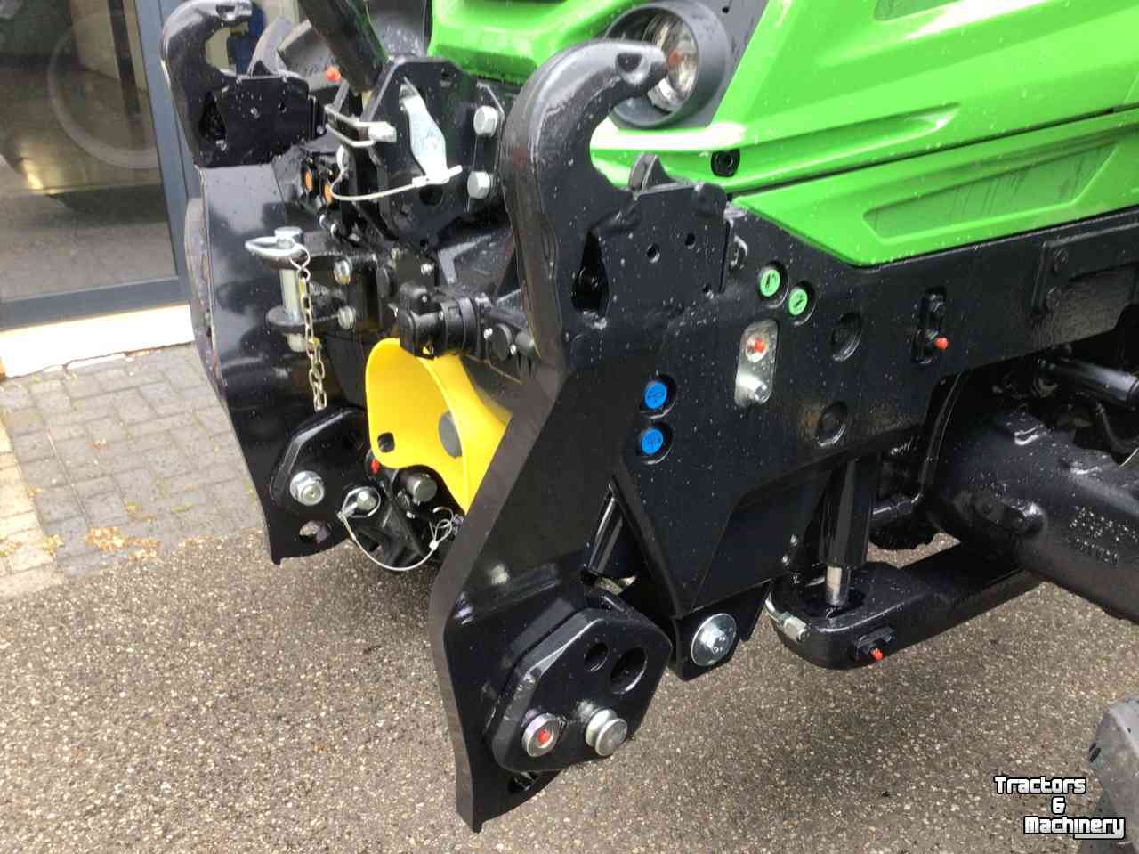 Schlepper / Traktoren Deutz-Fahr Agrotron 6185 TTV (GPS)