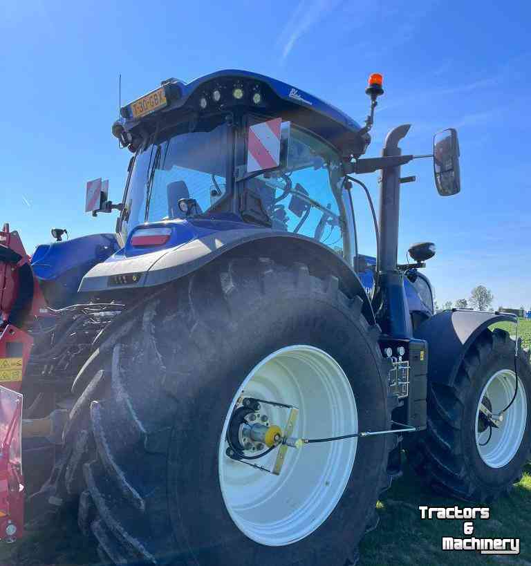 Schlepper / Traktoren New Holland T7.300 AC New Gen Tractor Demo