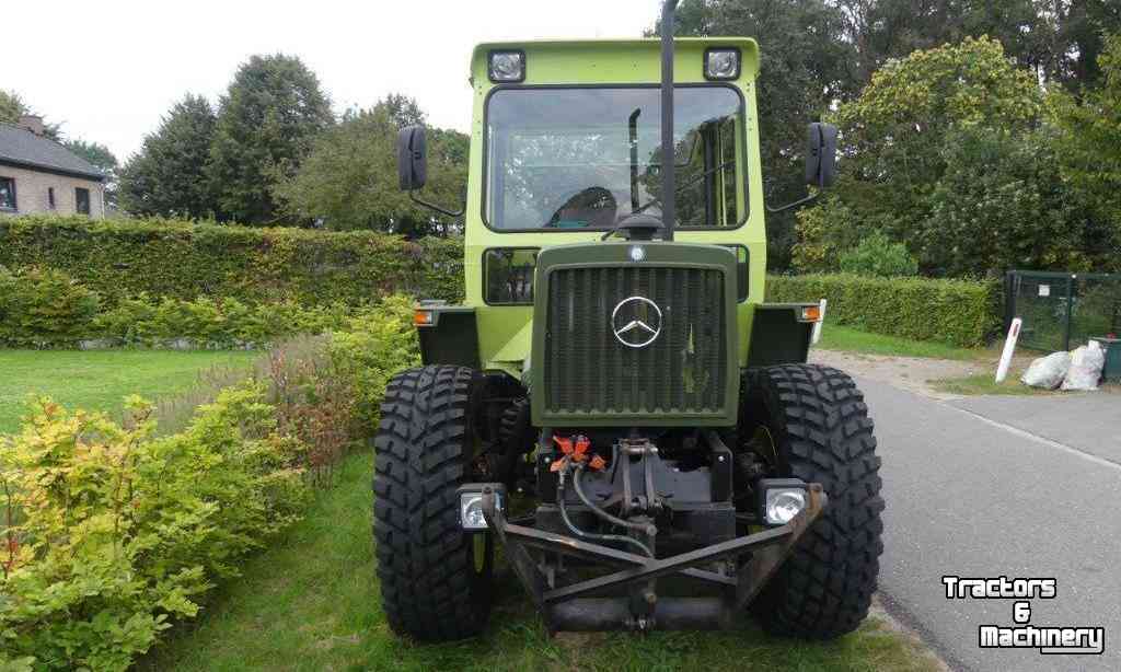 Schlepper / Traktoren Mercedes Benz MB Trac 700 S Tractor