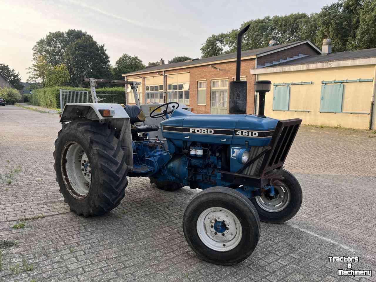 Schlepper / Traktoren Ford 4610