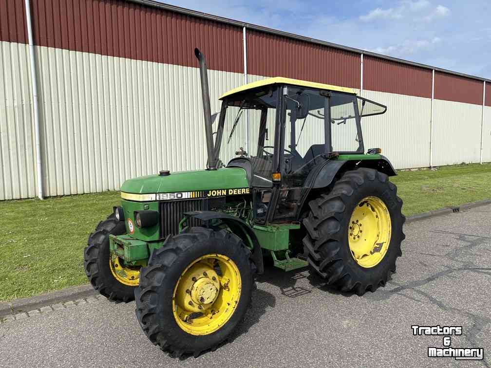 Schlepper / Traktoren John Deere 1950 4wd