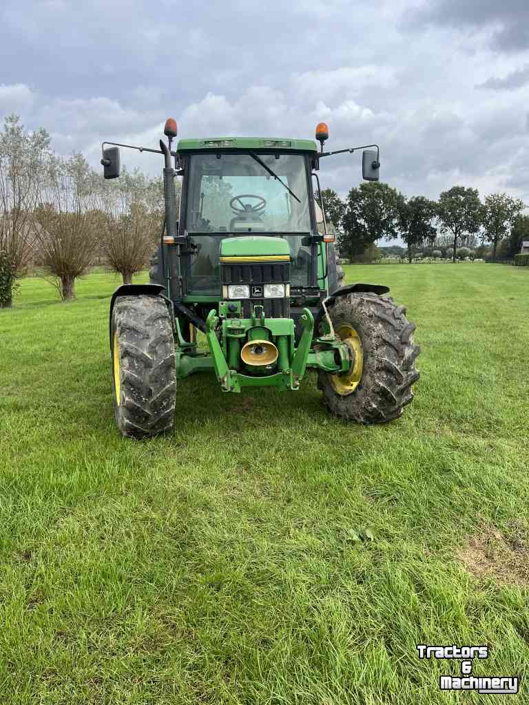 Schlepper / Traktoren John Deere 6200